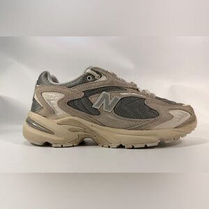 New Balance 725AA Men’s